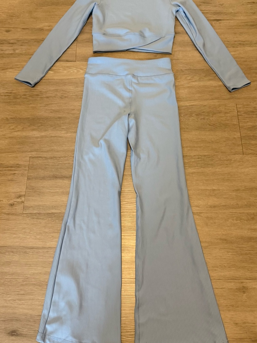 Ribbed Flare Leggings - Light Blue Spandex Cropped Large 12 girls